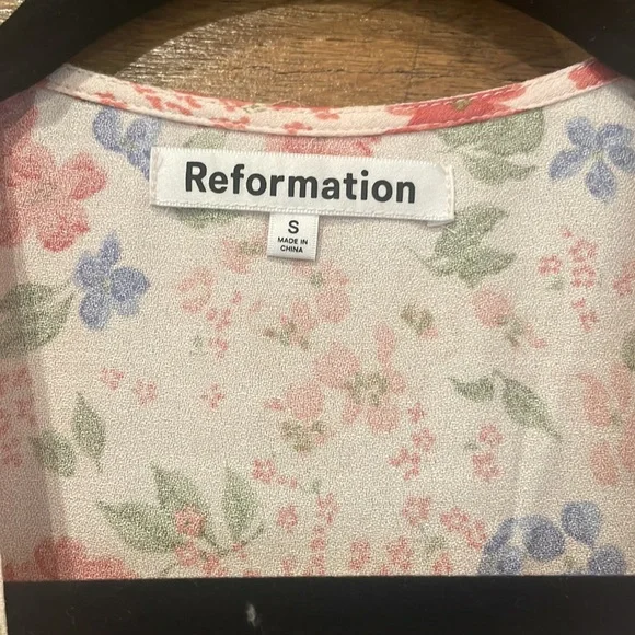 NWT Size Small Reformation Laurent Wrap Dress - Picture 3 of 11